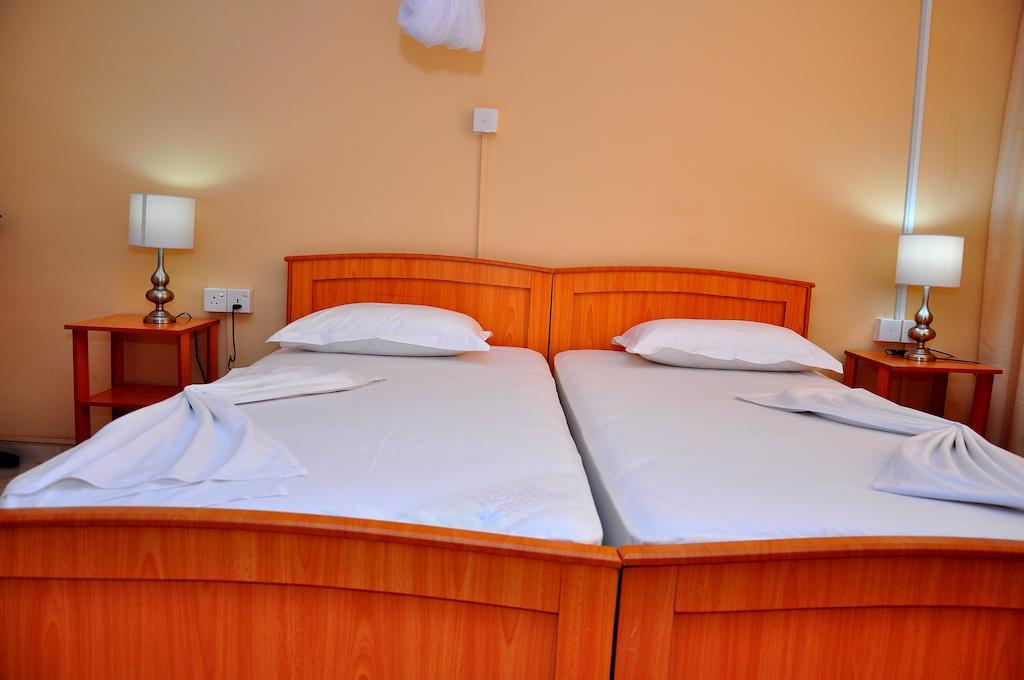 Melbourne Tourist Rest Otel Anuradhapura Oda fotoğraf
