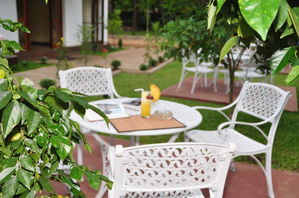 Melbourne Tourist Rest Otel Anuradhapura Dış mekan fotoğraf