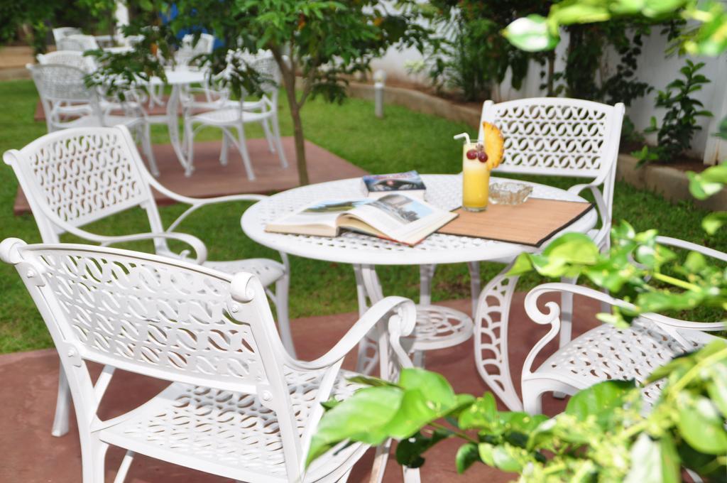 Melbourne Tourist Rest Otel Anuradhapura Dış mekan fotoğraf